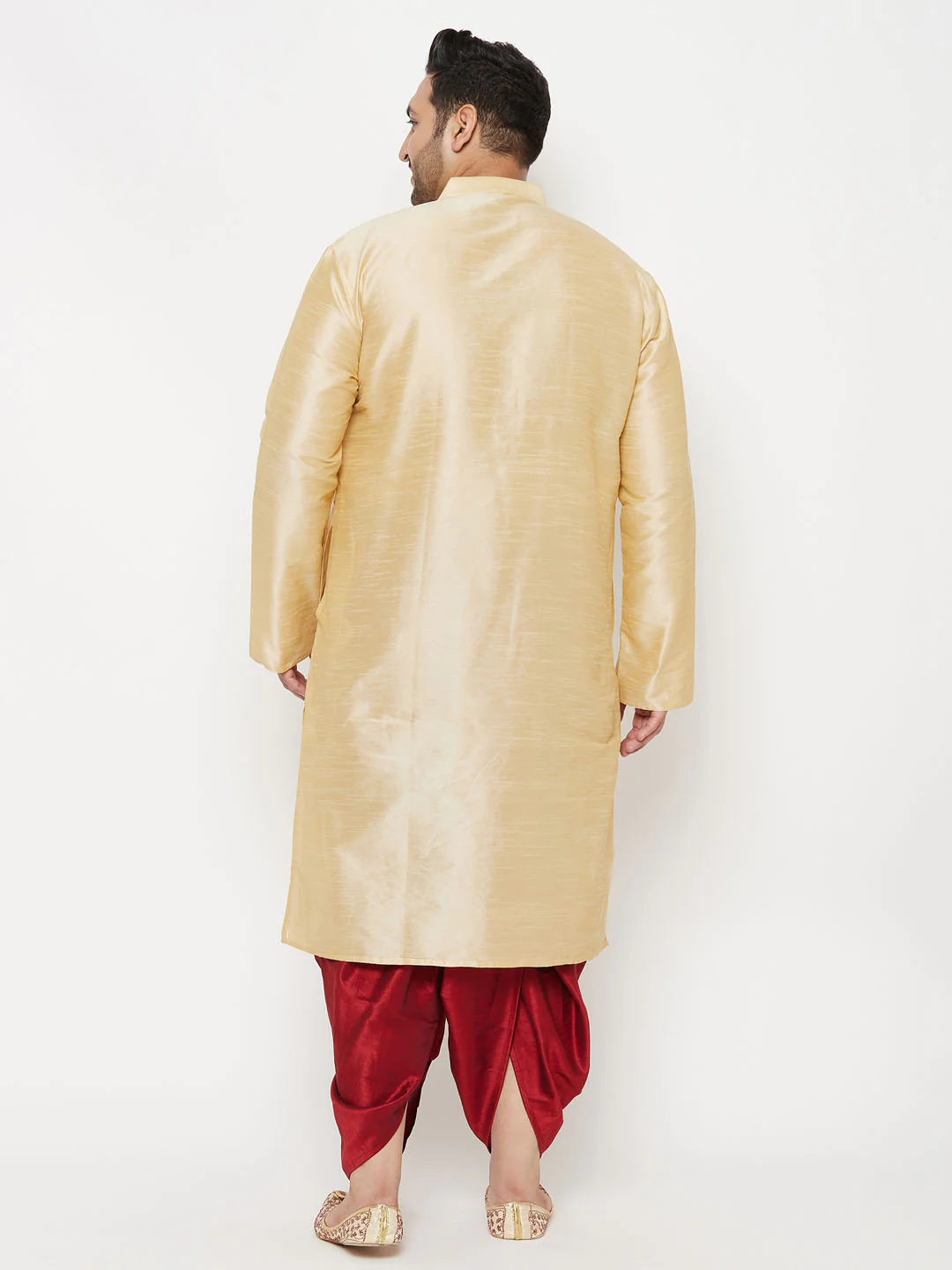 Men's Plus Size Gold Silk Blend Kurta And Maroon Solid Dhoti Set - Image 3