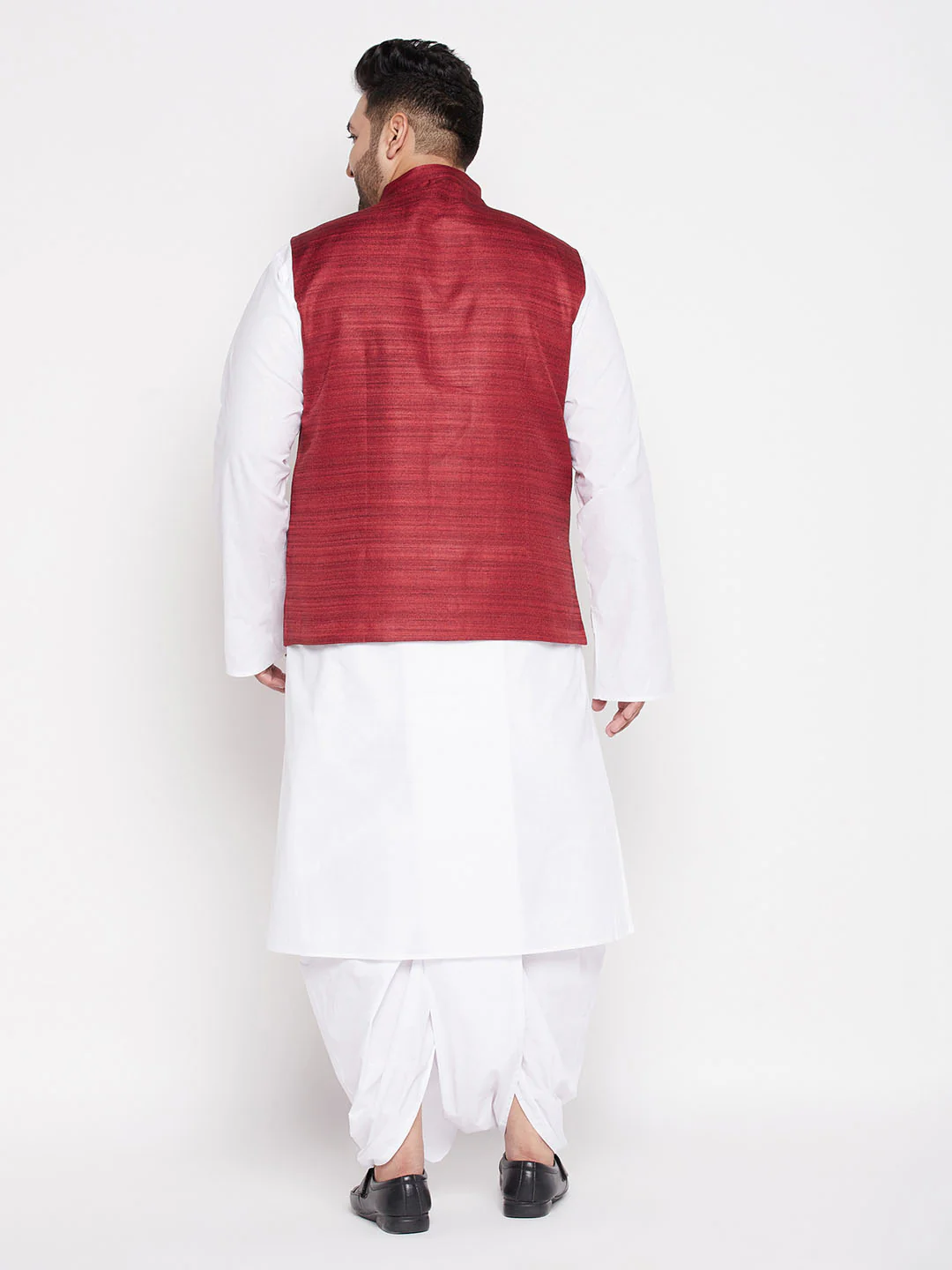 Men's Plus Size Maroon Cotton Blend Jacket With White Kurta And Dhoti Set - Image 3