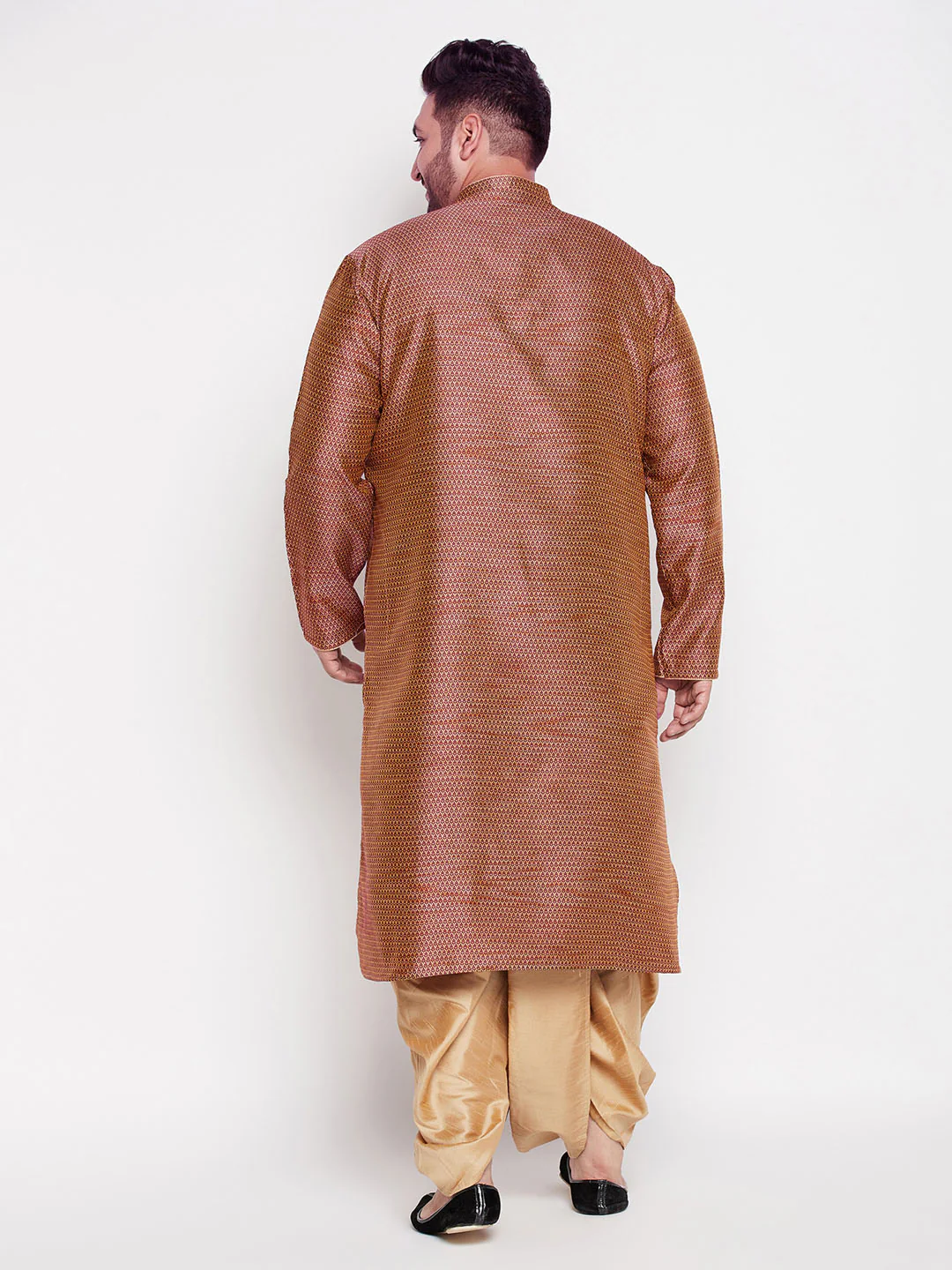 Men's Plus Size Maroon Woven Kurta And Rose Gold Dhoti Set - Image 3