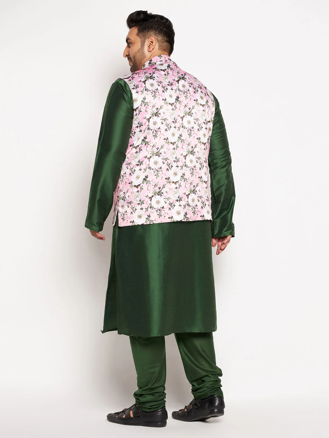Men's Plus Size Pink Floral Printed Jacket With Viscose Green Solid Kurta Pyjama Set - Image 3