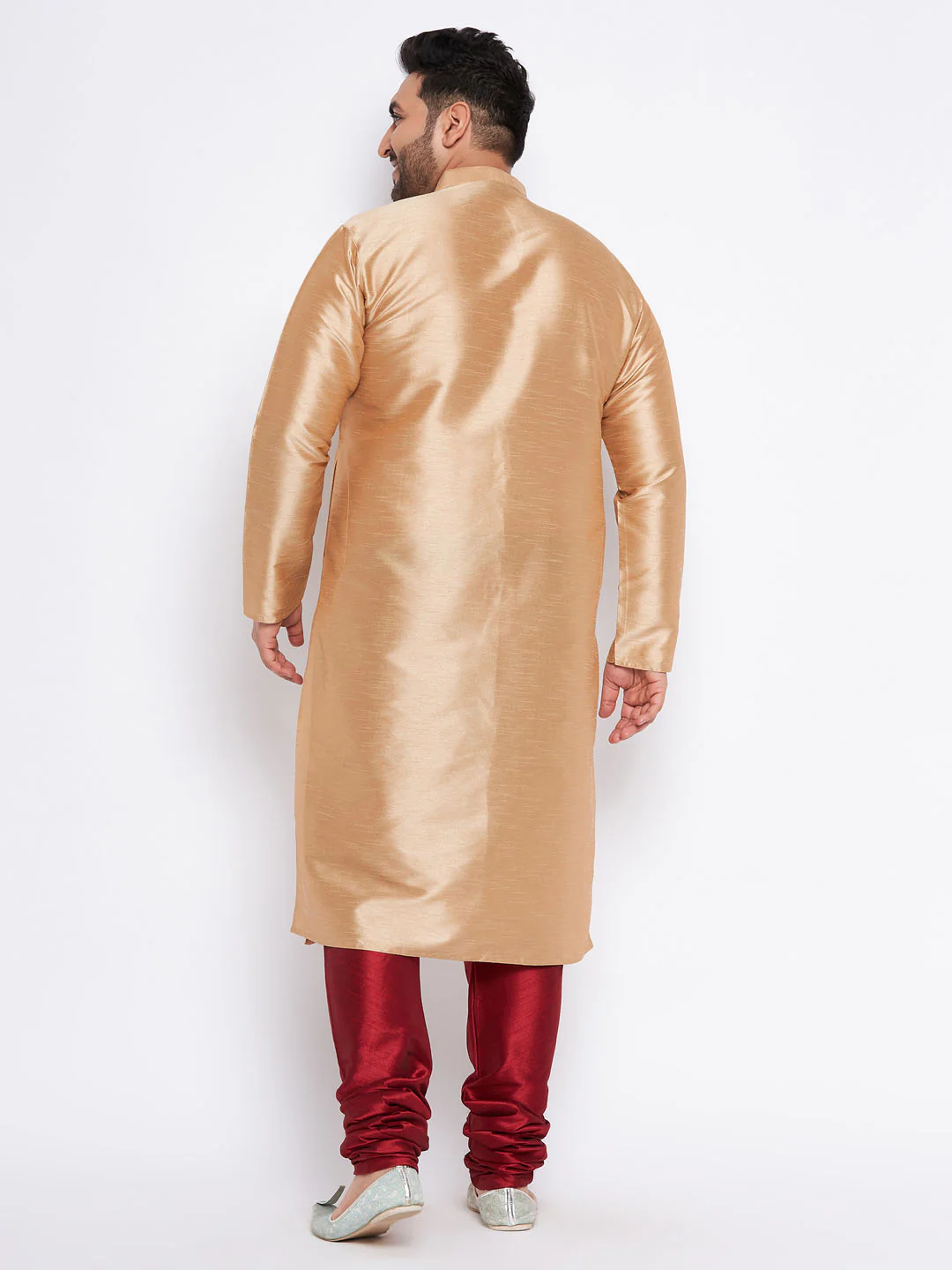 Men's Plus Size Rose Gold Silk Blend Kurta And Maroon Pyjama Set - Image 3