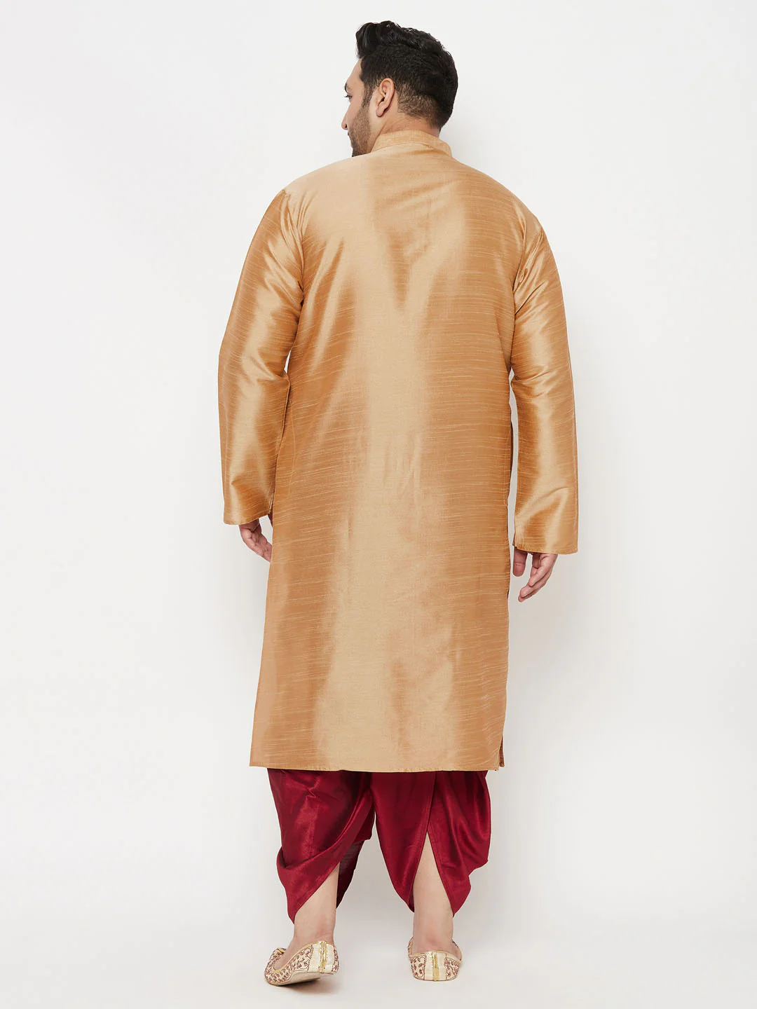 Men's Plus Size Rose Gold Silk Blend Kurta And Maroon Solid Dhoti Set - Image 3