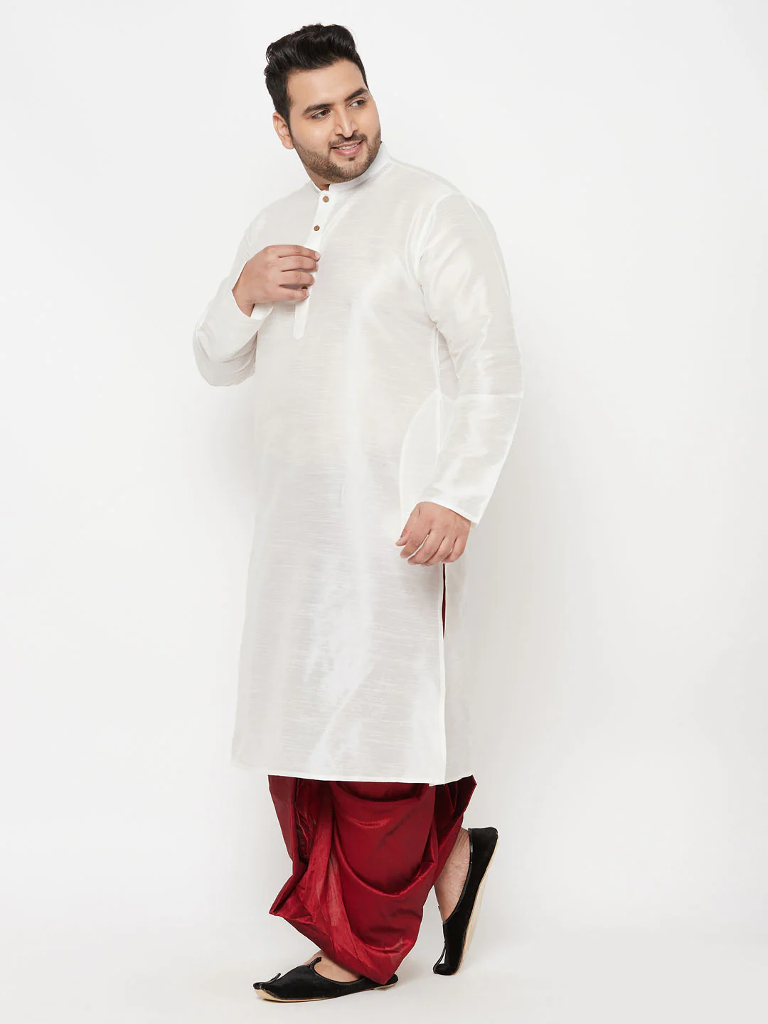 Men's Plus Size White Silk Blend Kurta And Maroon Solid Dhoti Set - Image 2