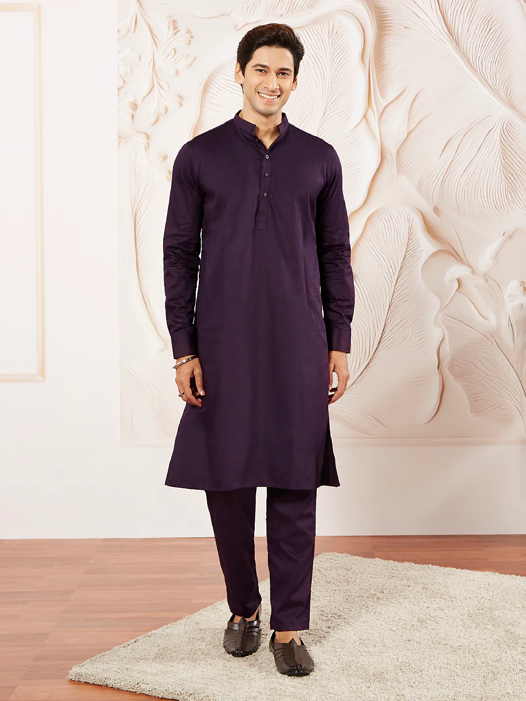 Men's Purple Cotton Blend Kurta Pyjama Set - Image 2