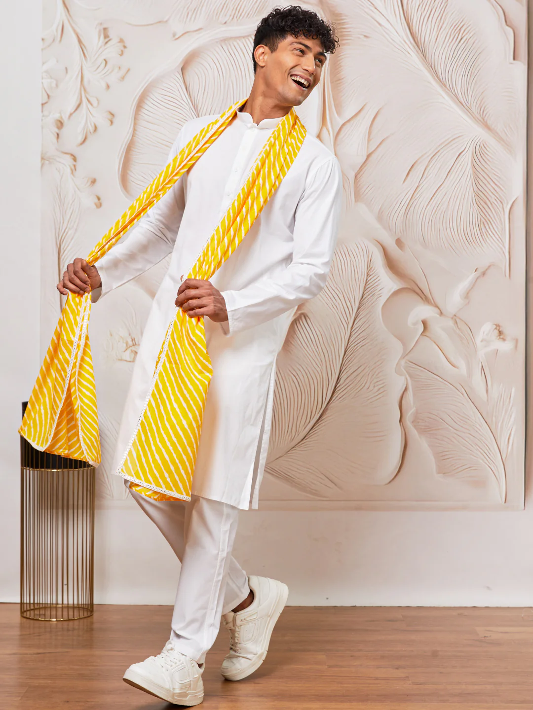 Men's White Cotton Kurta,Pyjama And Dupatta Set - Image 5