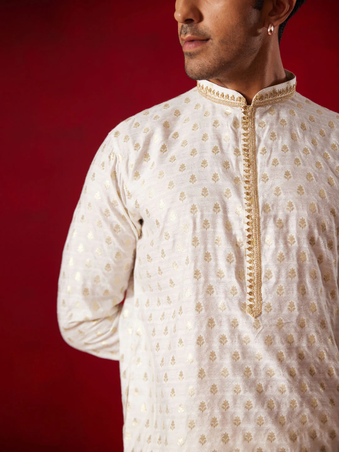 Me's Cream Silk Blend Jacquard Kurta With Pant Set - Image 4
