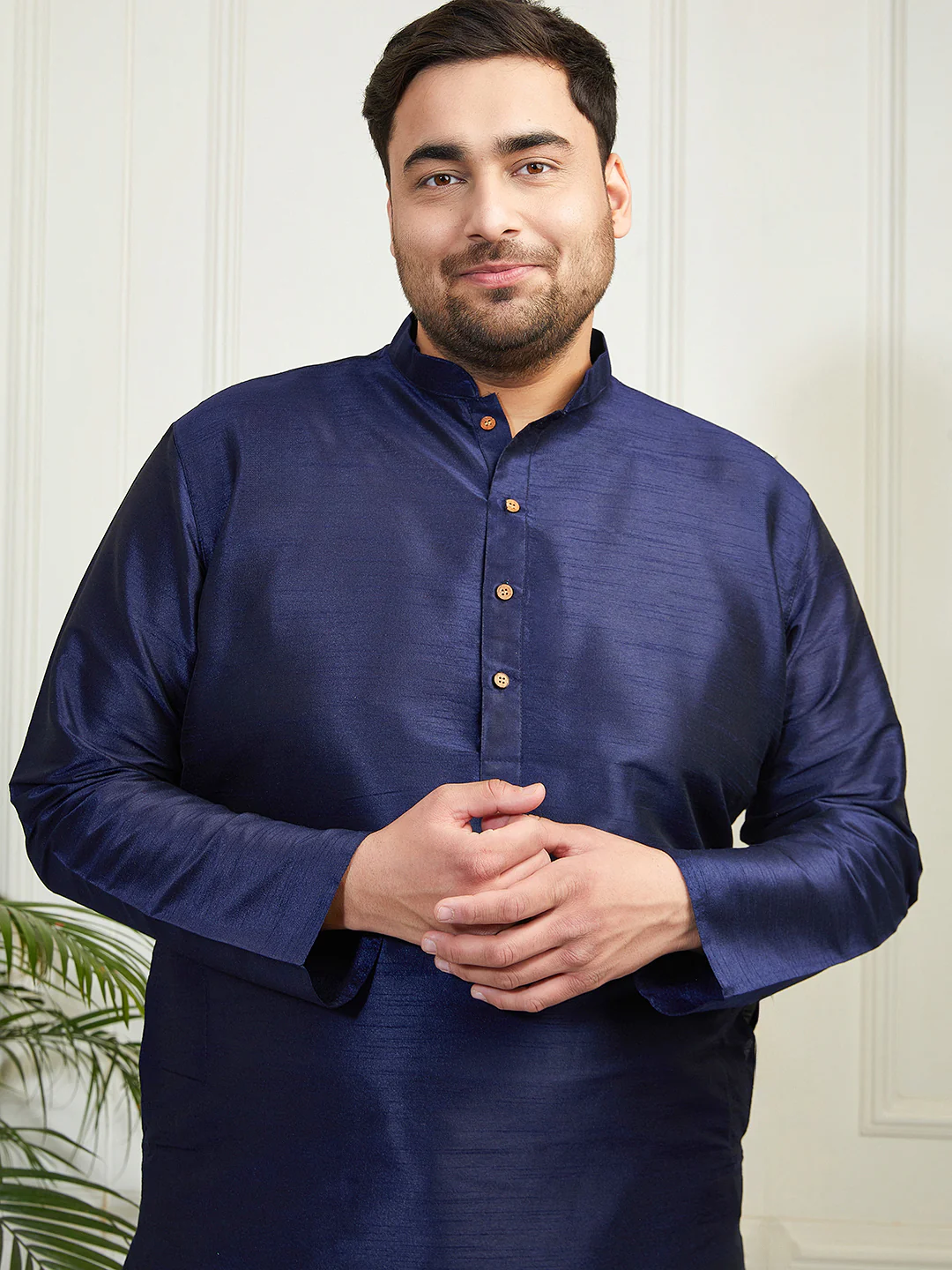 Plus Men's Navy Blue Silk Blend Kurta Pyjama Set - Image 2
