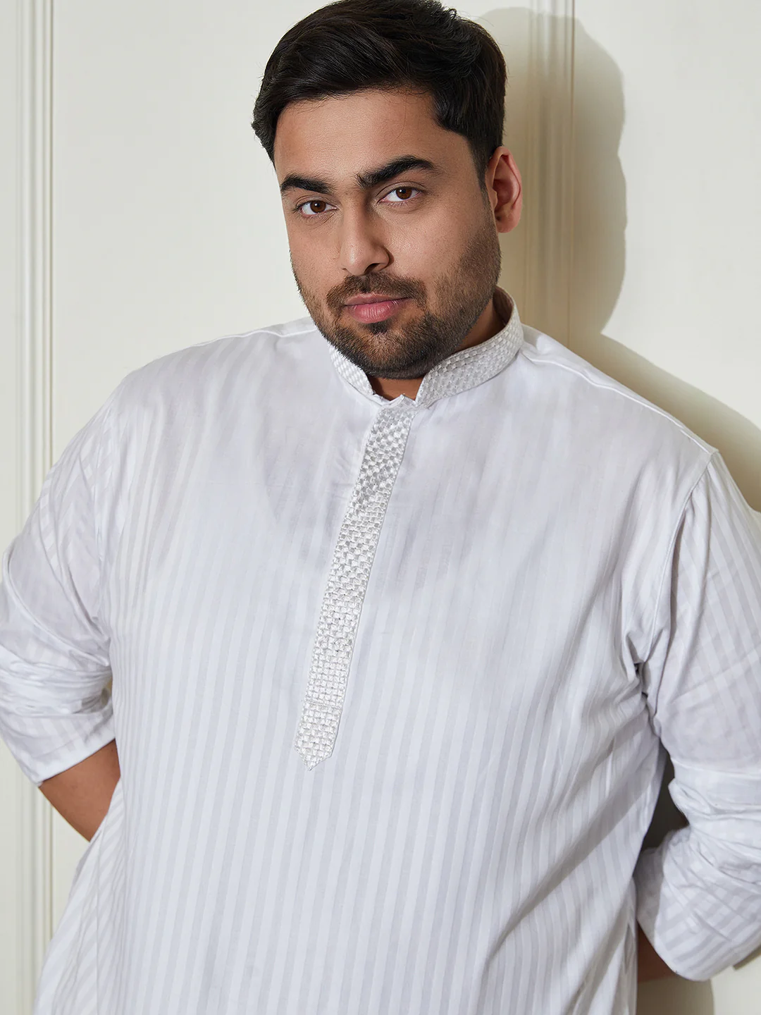 Plus Men's White Cotton Blend Kurta Pyjama Set - Image 3