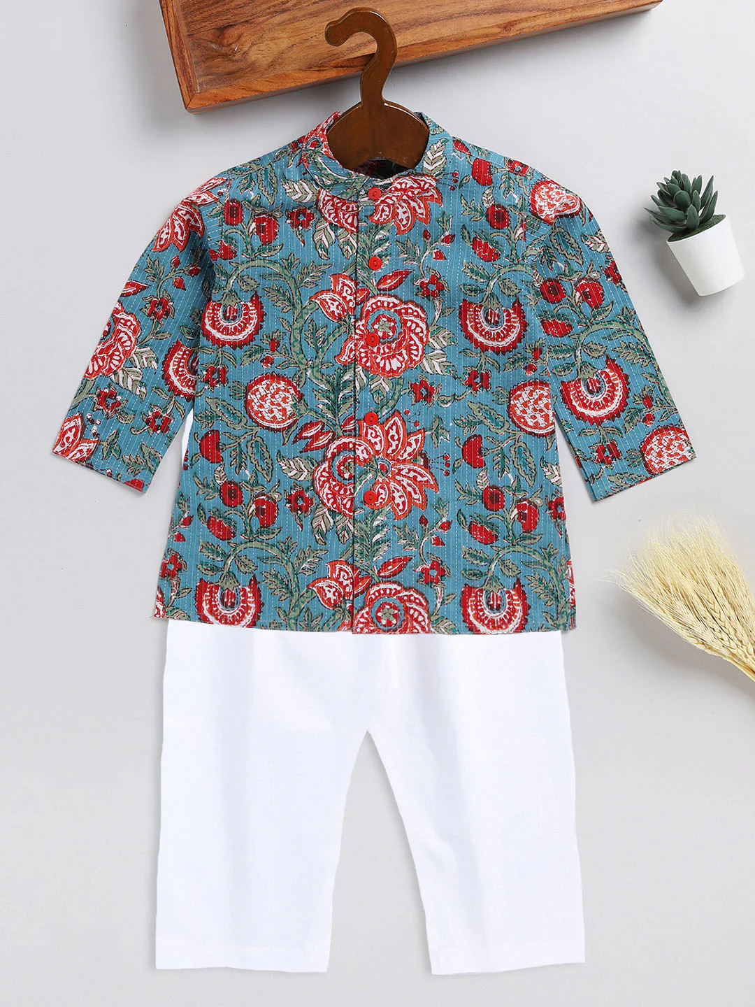 Sishu Boy's Green Kalamkari Floral Printed Cotton Kurta Pyjama Set - Image 2