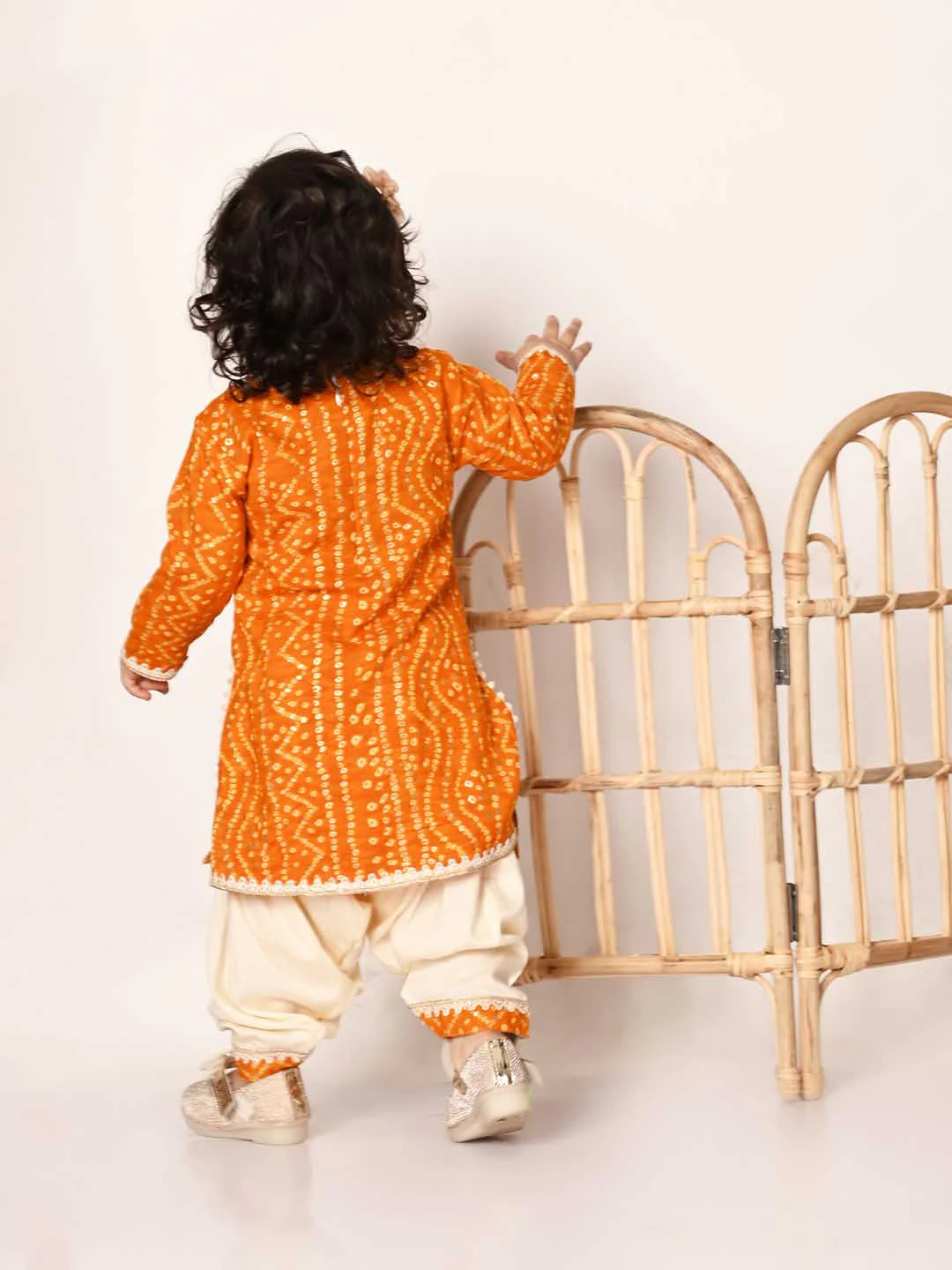 Girl's Yellow  Bandhni Print Kurta And Patiala Set - Image 3