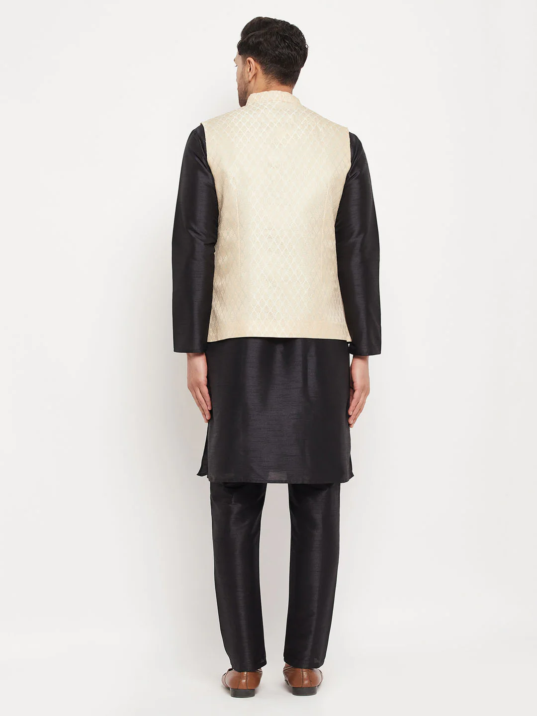 Men's Cream Silk Blend Jacket With Kurta Pant Set - Image 3