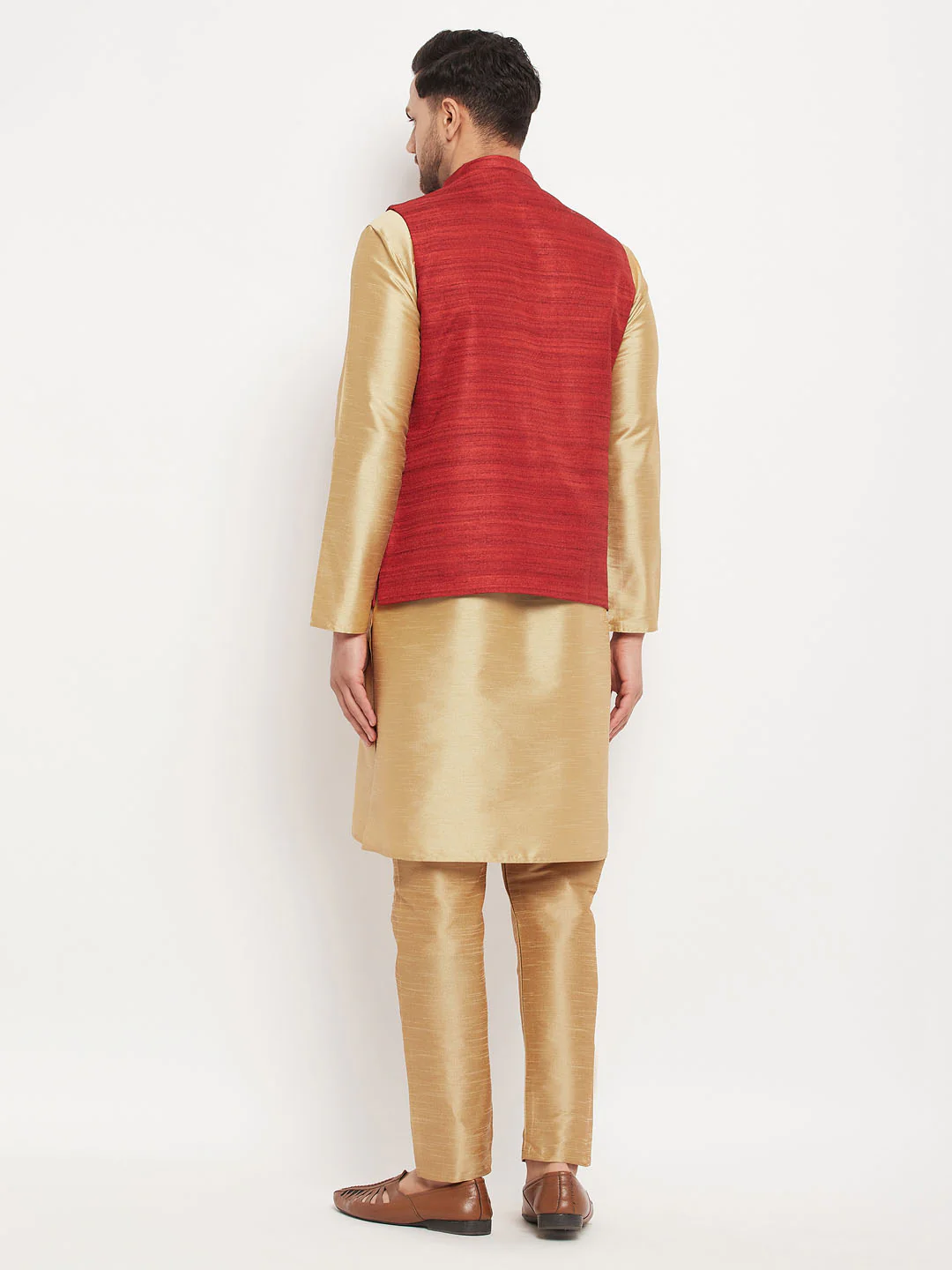 Men's Maroon Matka Silk Nehru Jacket With Rose Gold Silk Blend Kurta And Pant Style Pyjama Set - Image 3