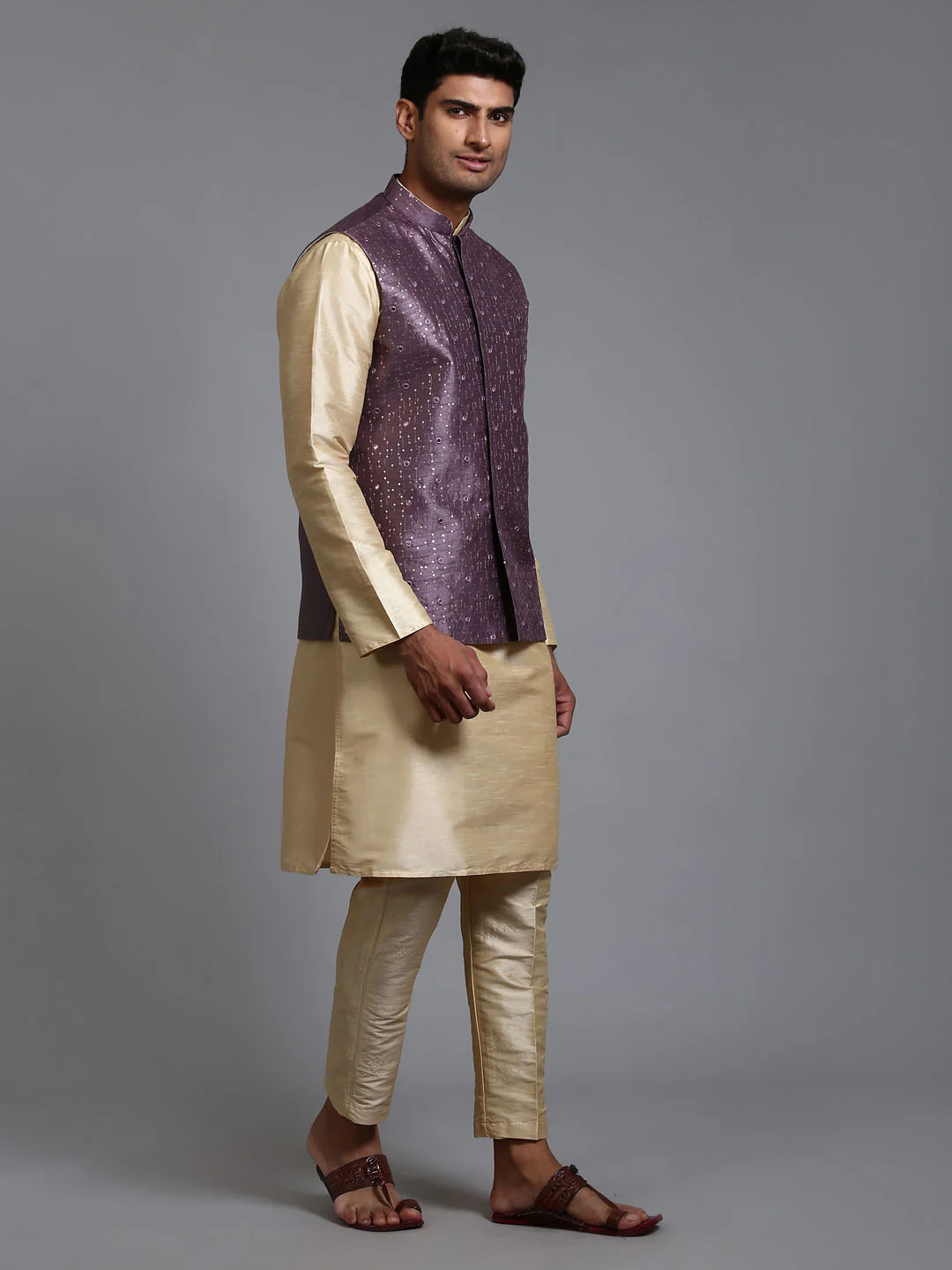 Men's Purple Embellished Jacket With Gold Kurta Pant Set - Image 6