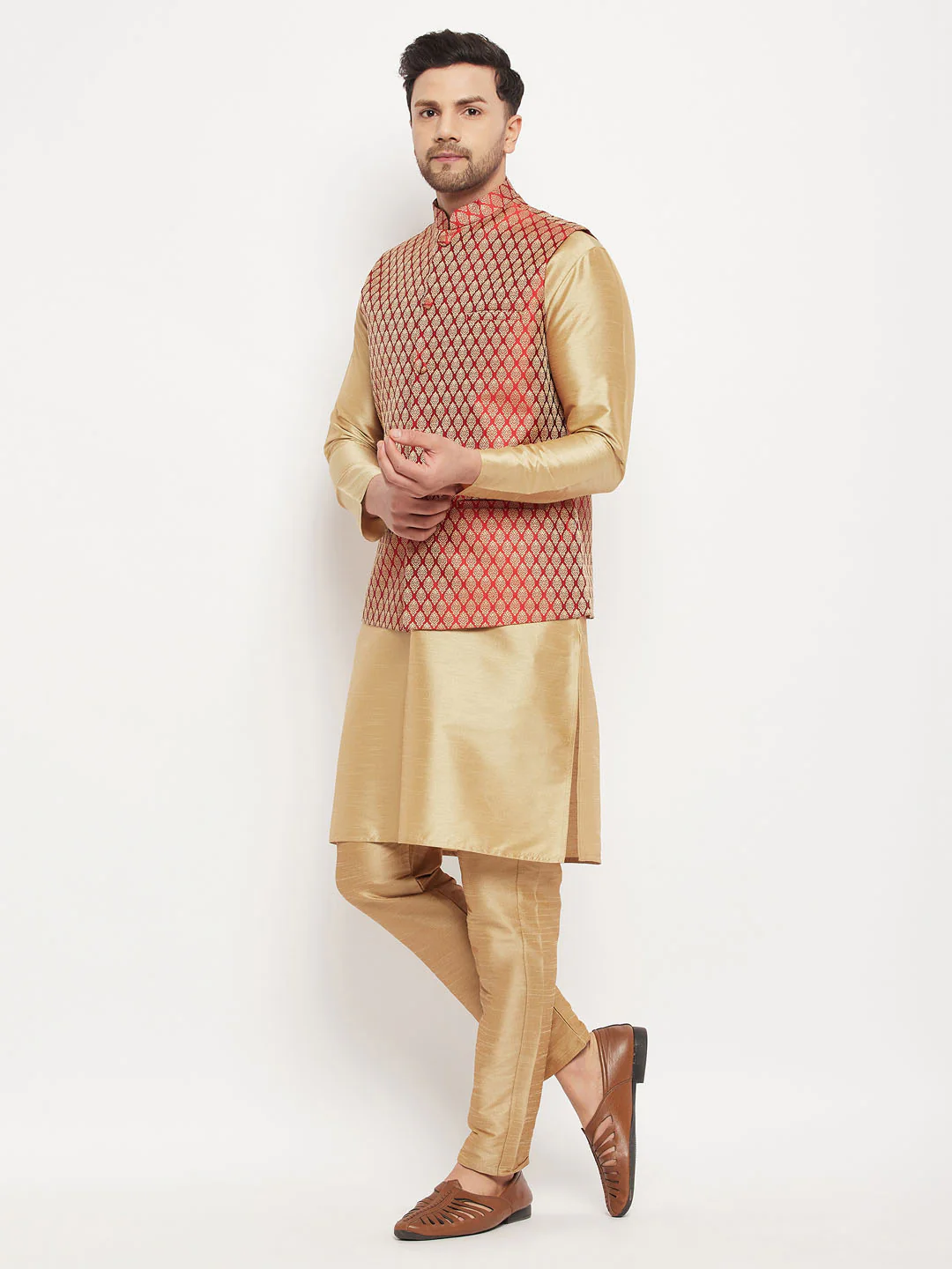 Men's Rose Gold Silk Blend Kurta And Pant Style Pyjama With Maroon Woven Nehru Jacket - Image 6