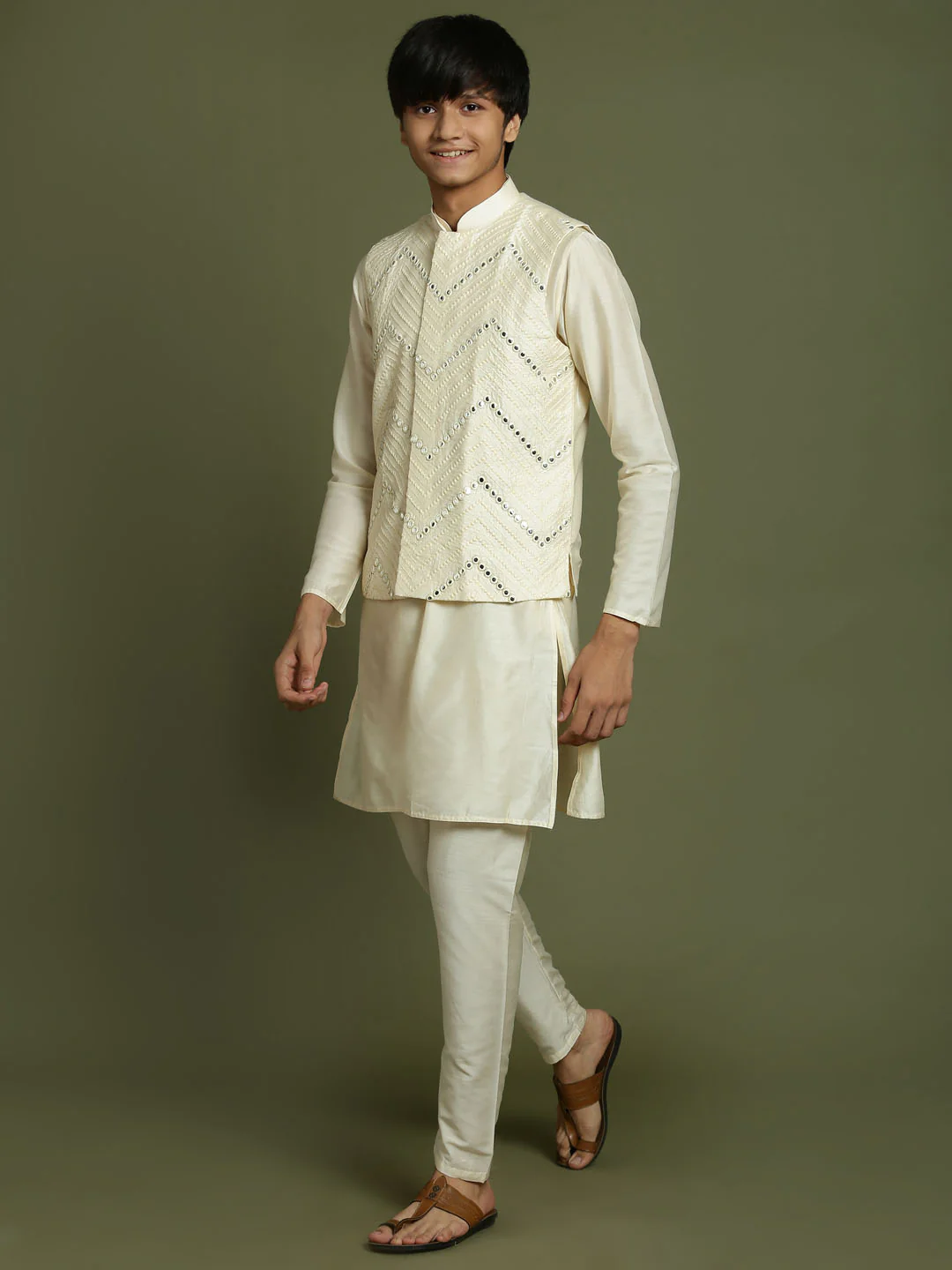 Boy's Cream Mirror Work Jacket And Solid Kurta Pyjama Set - Image 2