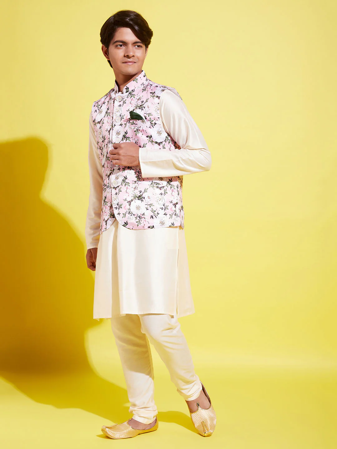 Boy's Pink Floral Printed Nehru Jacket With Cream Kurta And Pyjama Set - Image 2