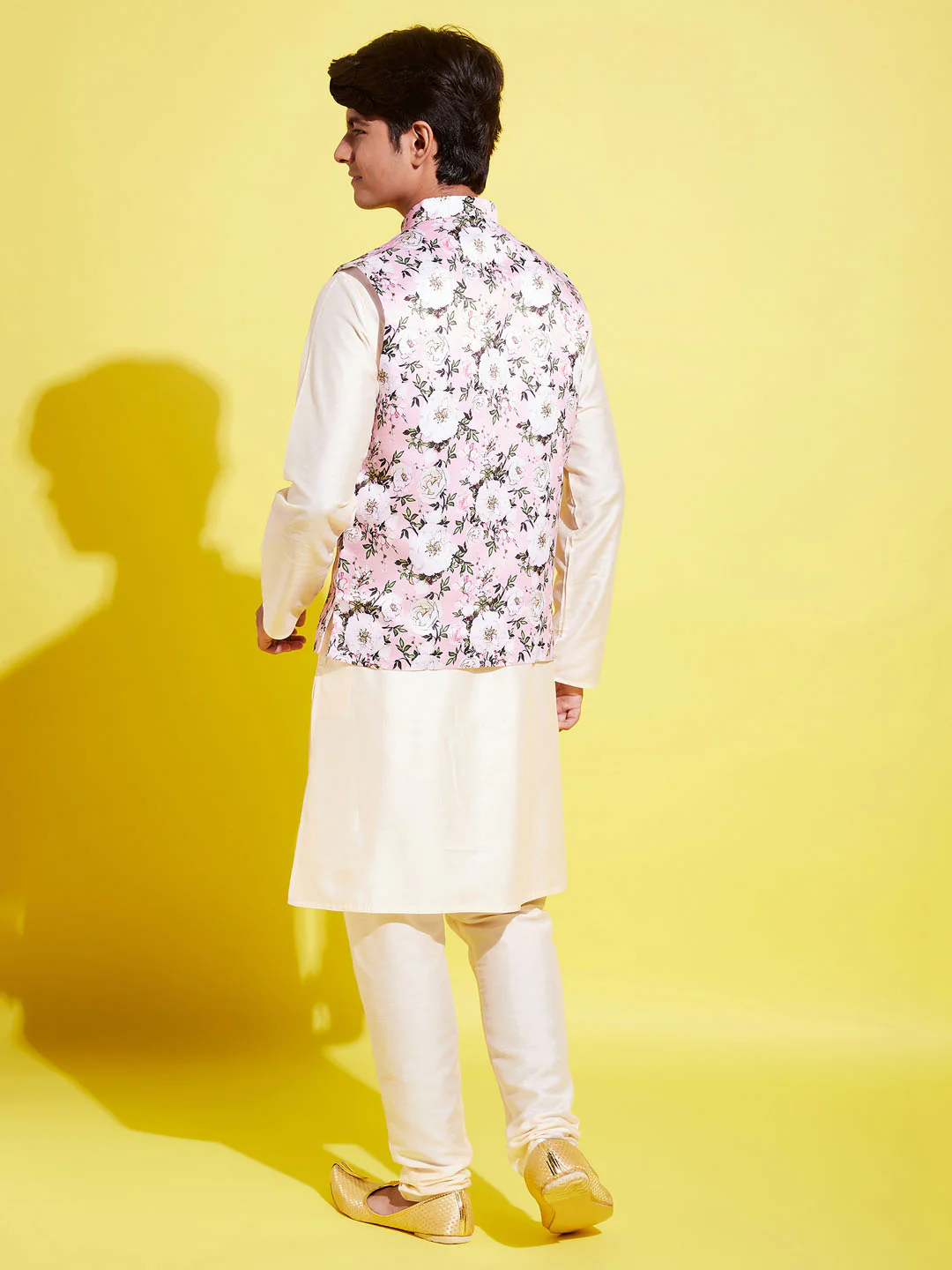 Boy's Pink Floral Printed Nehru Jacket With Cream Kurta And Pyjama Set - Image 3