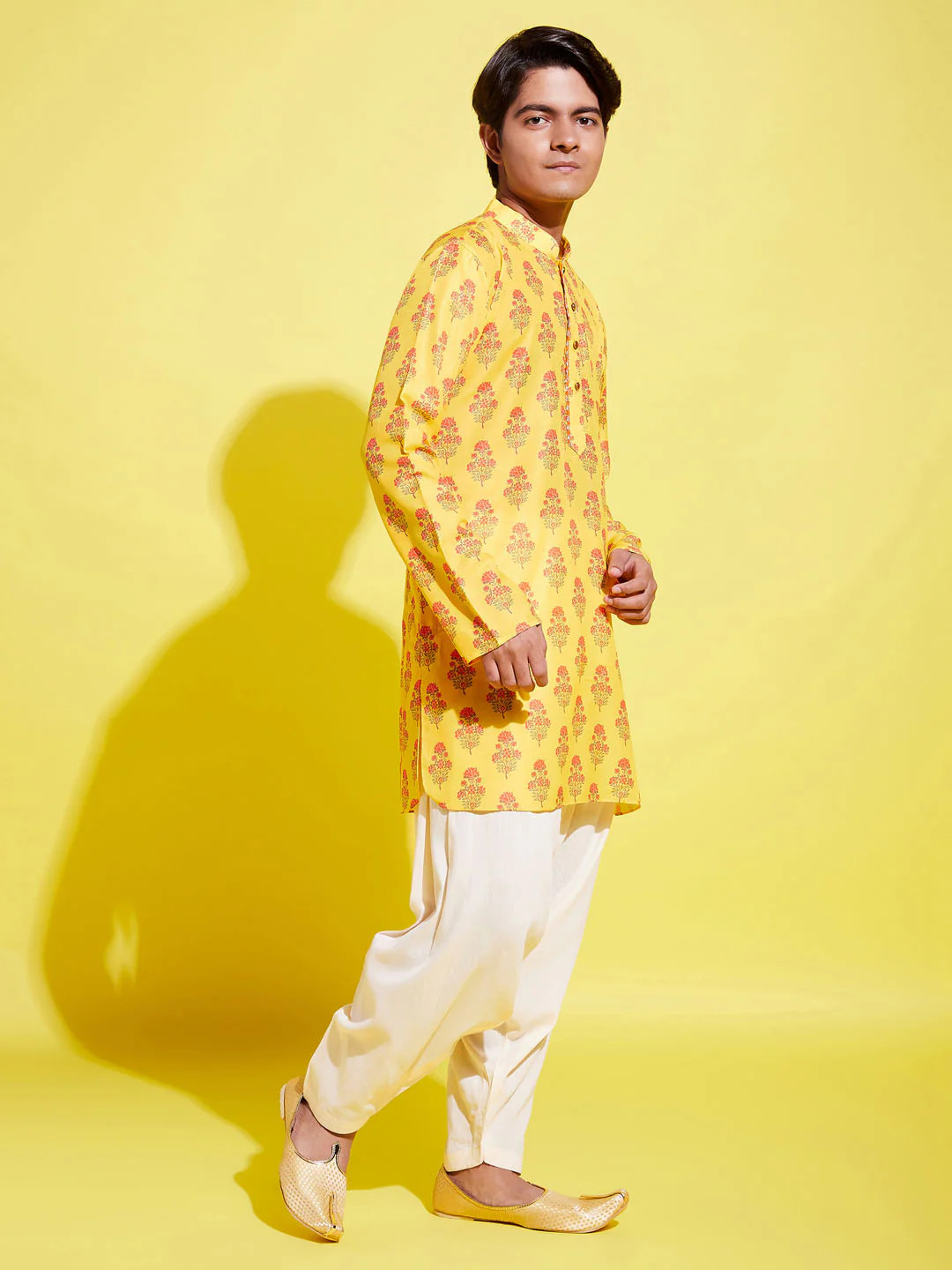 Boy's' Multicolor-Base-Mustard And Cream Kurta Patiala Set - Image 7